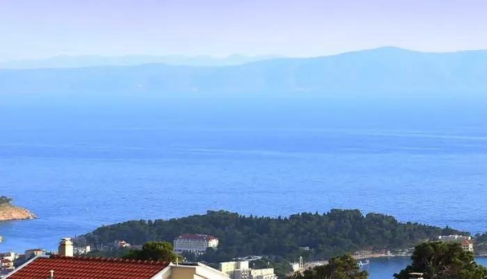 New Mountainside W Pool + Stunning Sea View Вілла *