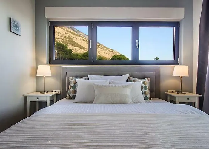 Βίλα New Mountainside W Pool + Stunning Sea View