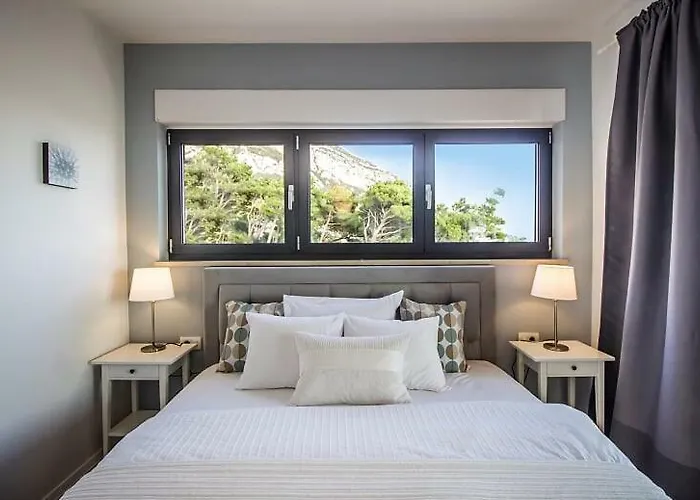 Βίλα New Mountainside W Pool + Stunning Sea View