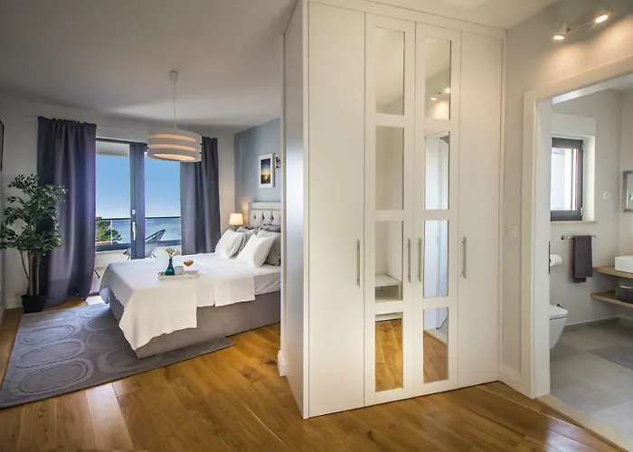 Βίλα New Mountainside W Pool + Stunning Sea View