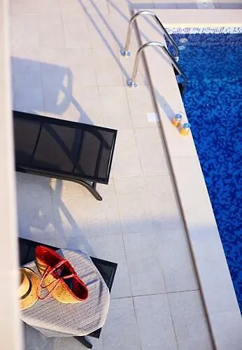 Βίλα New Mountainside W Pool + Stunning Sea View