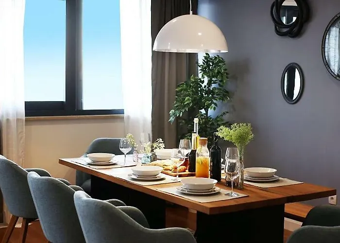 New Mountainside W Pool + Stunning Sea View Μακάρσκα