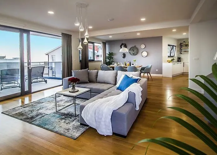 Villa New Mountainside W Pool + Stunning Sea View Makarska